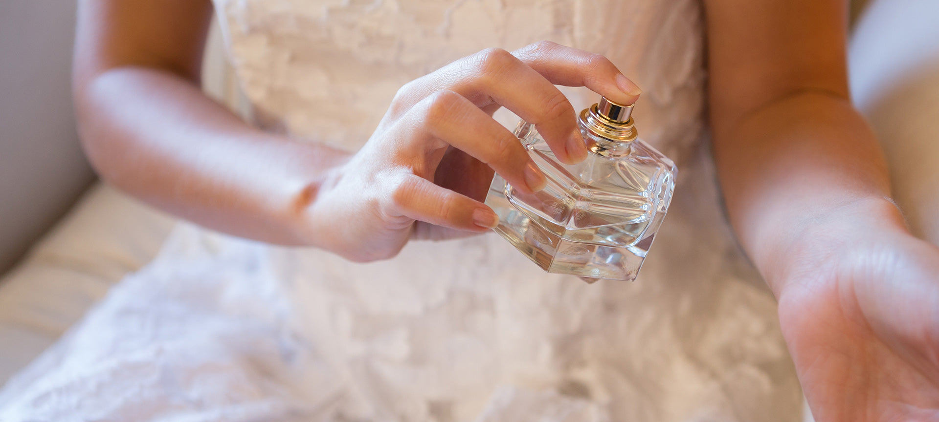 Proper way to apply perfumes